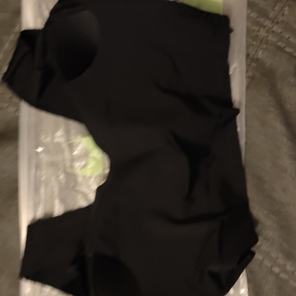 Bra - Picture 3 of 4